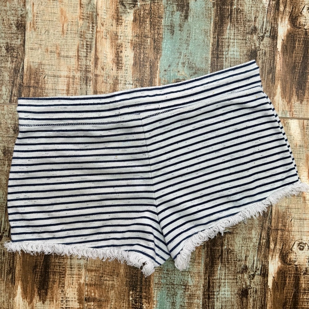 Women’s Fun “No Boundaries” Shorts | #B12 - Picture 6 of 10